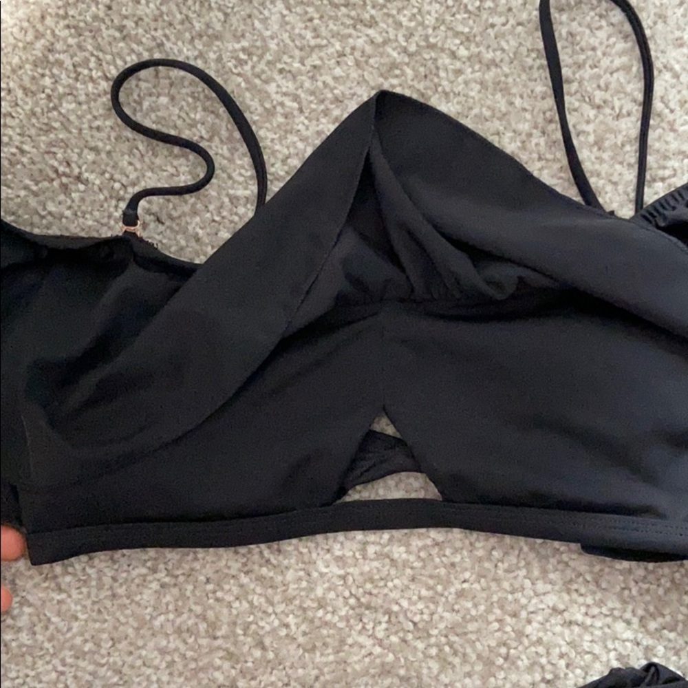 BLACK RUFFLE BIKINI TOP - Picture 2 of 4